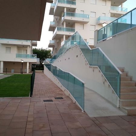 Apartamento Playa ปิเลส ภายนอก รูปภาพ